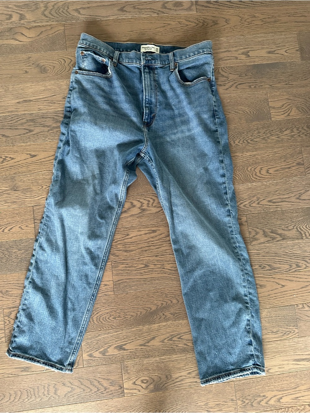 Abercrombie & Fitch Women's Medium Blue Straight Jeans